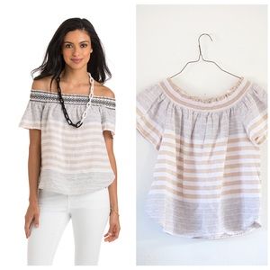 NWT VINEYARD VINES SIZE LARGE OFF SHOULDER TOP🌸